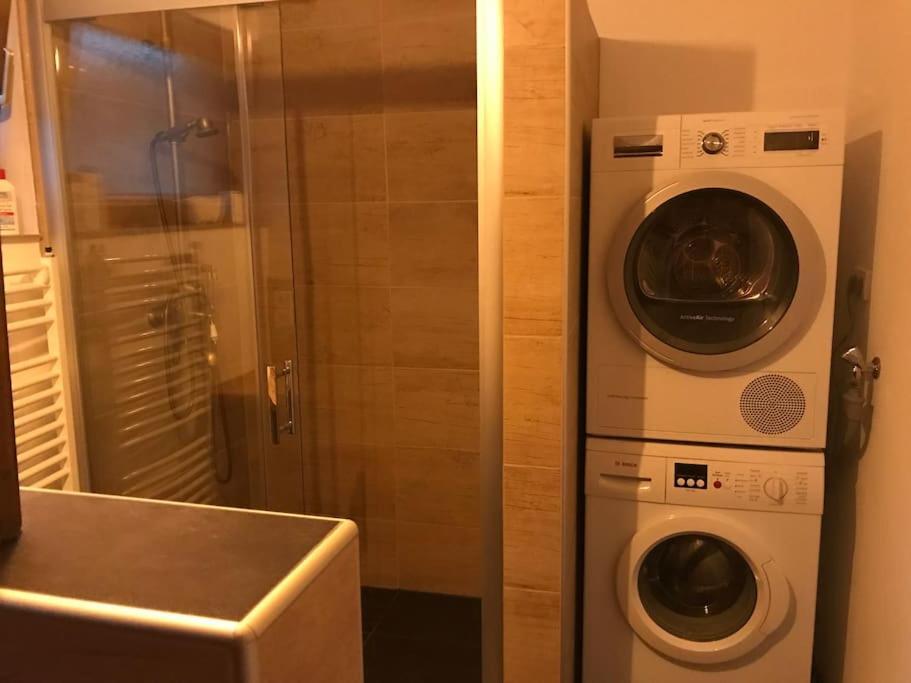 Willkommen Im Casa Felice, Der Wohlfuehl Oase Mit Balkon, 4 Betten Und Homeoffice Platz Aidlingen Eksteriør bilde